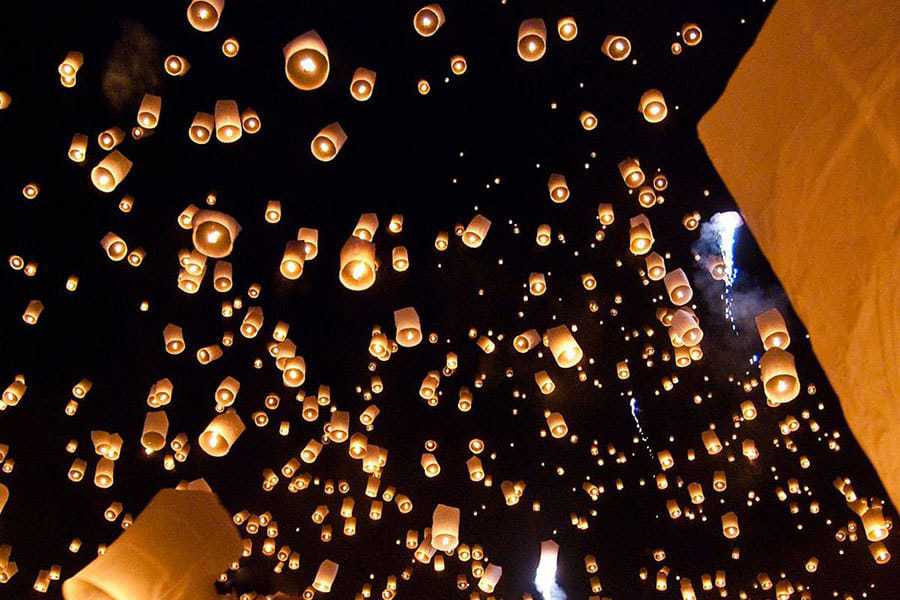 Best Festivals in South East Asia Loi Krathong Lanterns